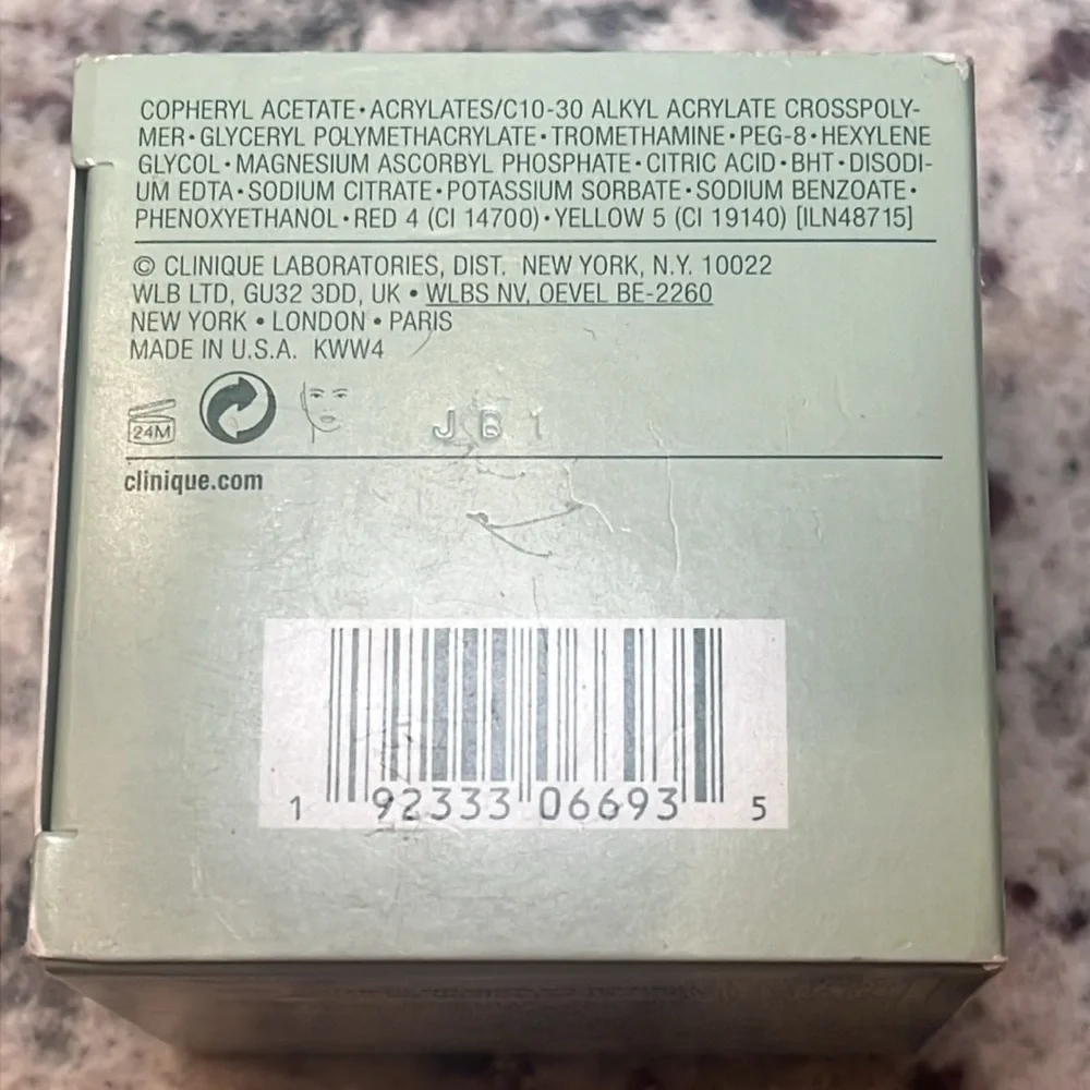 Clinique Moisture Surge 100H Hydrator